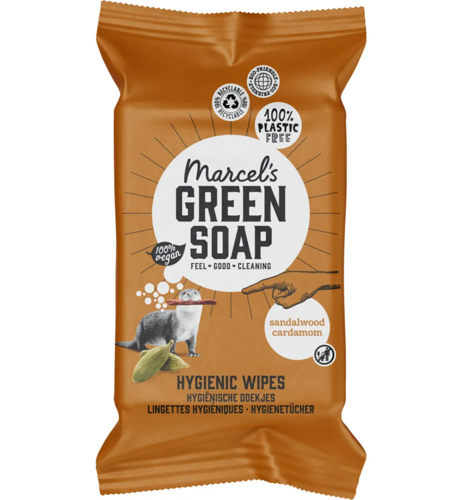 Marcel's Green Soap cleansing wipes sandelhout & kardemom (60 stuks)